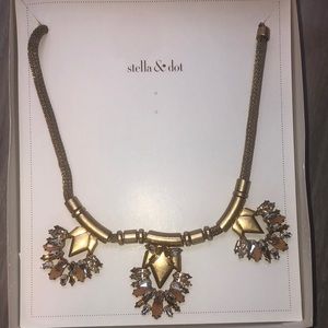 Stella & Dot Helena Necklace